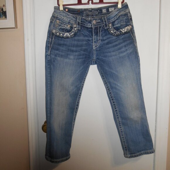 Miss Me Denim Capris Size 28 - Picture 1 of 4